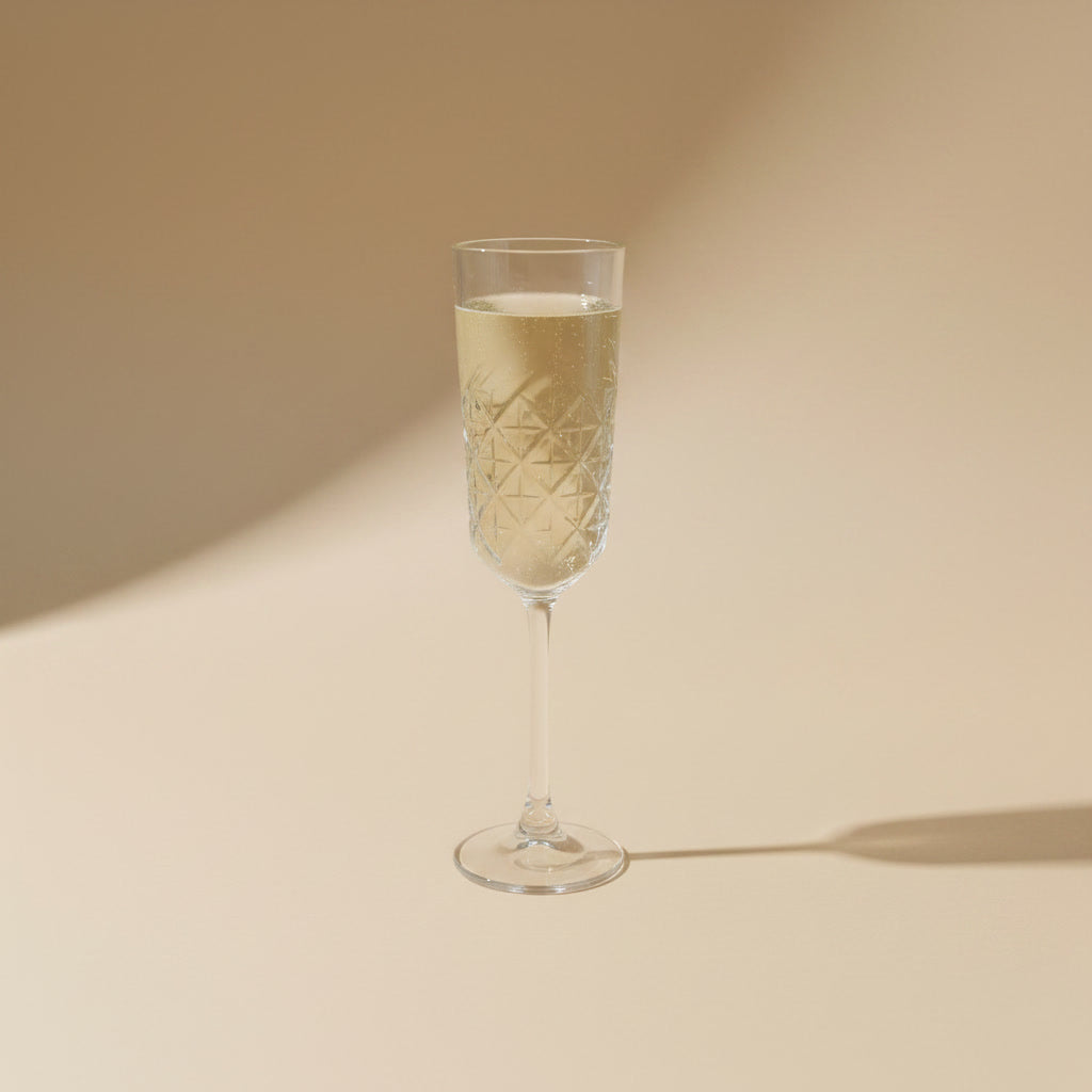 Vintage_Champagne_Flute_Hero_S01_EyeLevel_1x1_13531cf7-3c1e-4a11-bed7-dcbc526f361e.jpg